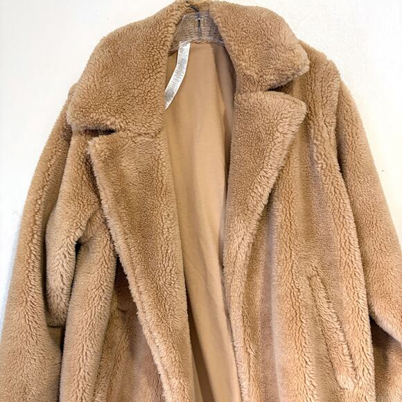 ALO YOGA Oversized Sherpa Trench Coat in Camel Size S - Picture 10 of 16